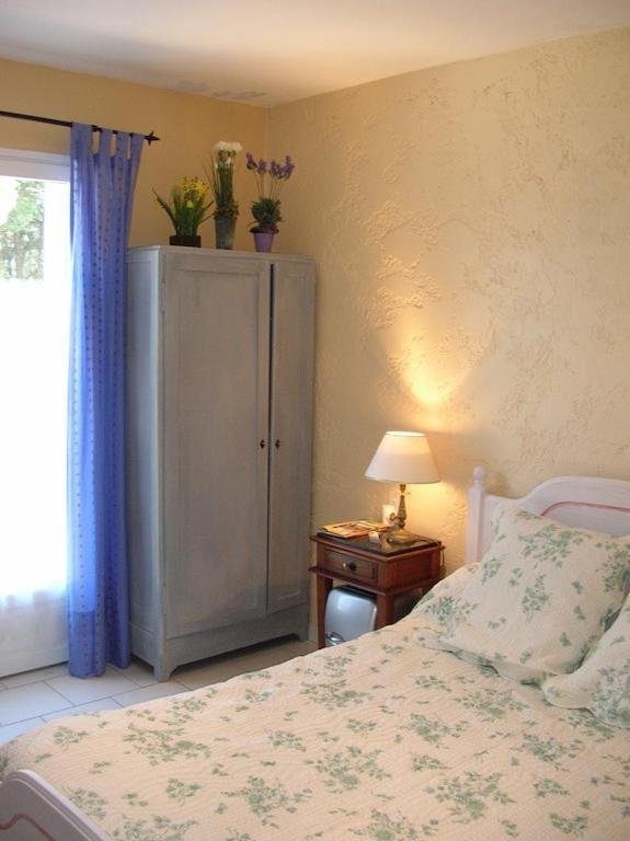 Bed and Breakfast La Margottiere à Rians  Chambre photo