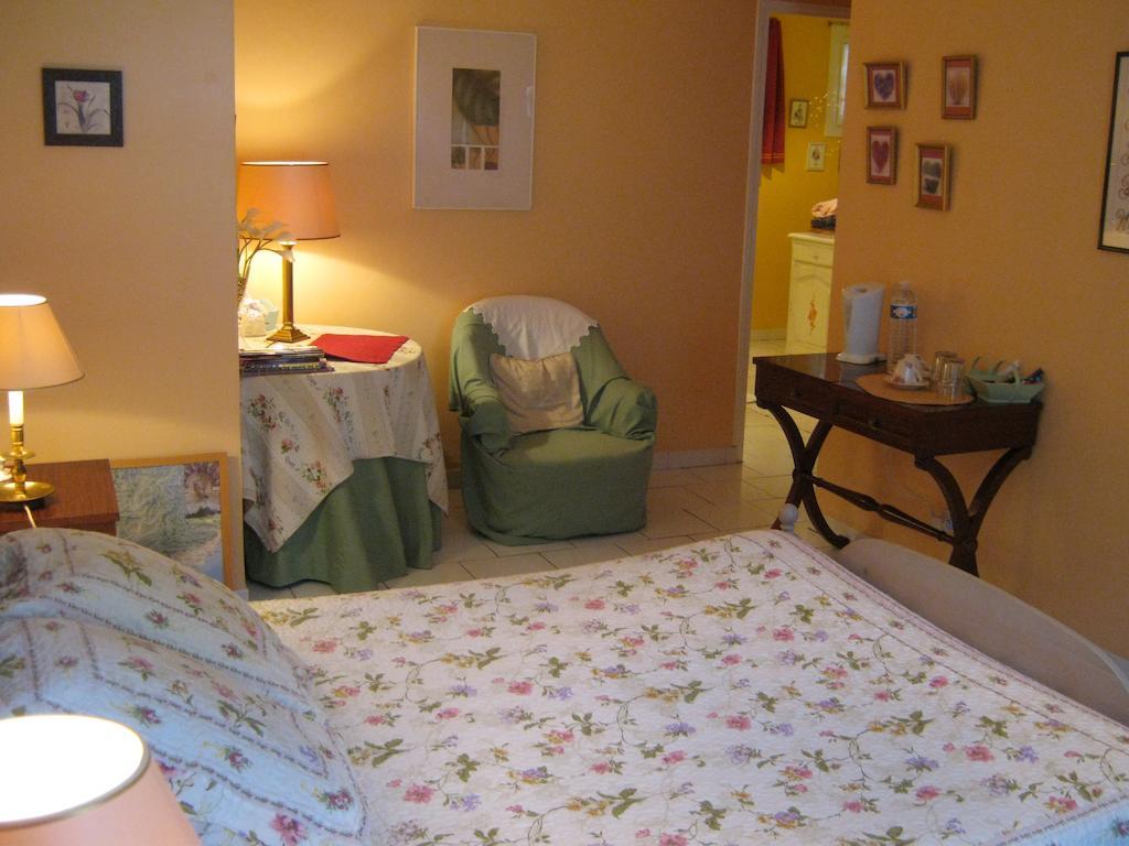 Bed and Breakfast La Margottiere à Rians  Chambre photo