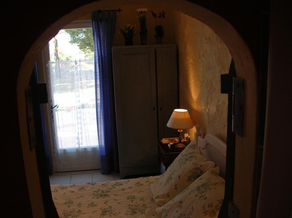 Bed and Breakfast La Margottiere à Rians  Chambre photo