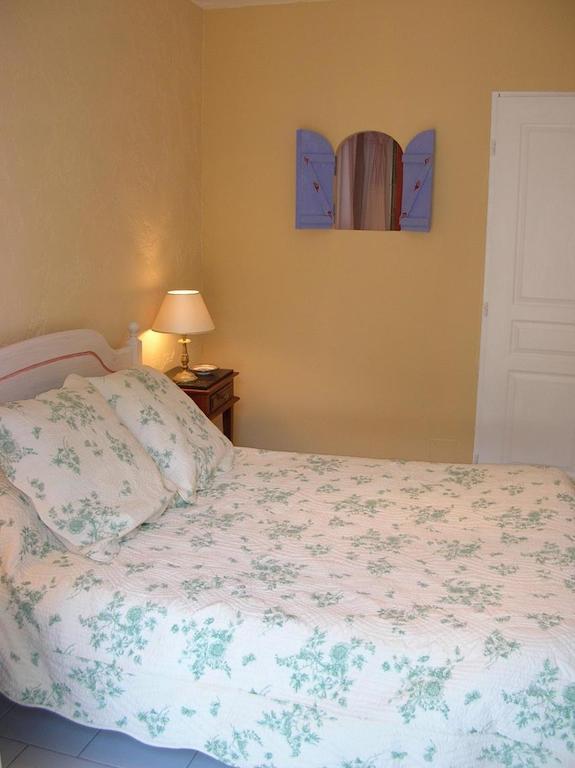 Bed and Breakfast La Margottiere à Rians  Chambre photo